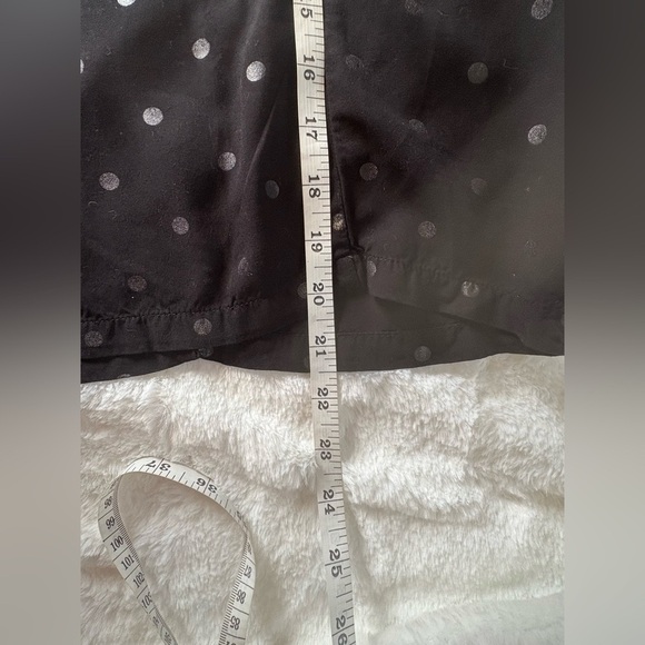 Old Navy  Polka Dot Sleeveless V Neck Romper Jumpsuit, Size: Large - Picture 9 of 15